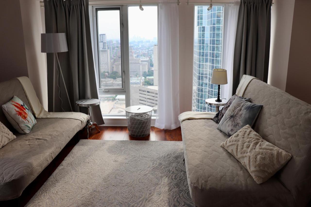 Apartment/2Bedrooms/2 Full Bathrooms/Free Parking โตรอนโต ภายนอก รูปภาพ