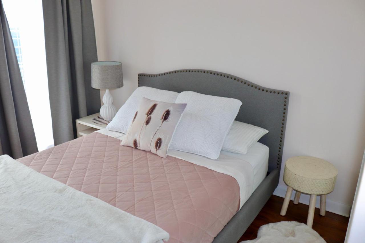 Apartment/2Bedrooms/2 Full Bathrooms/Free Parking โตรอนโต ภายนอก รูปภาพ